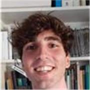 Professeur particulier donne des cours en italien