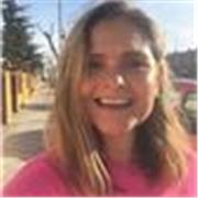 Profesora, Promotora de la lectura, ofrece su apoyo para mejorar las habilidades lingüísticas y contenidos de Lengua y Literatura