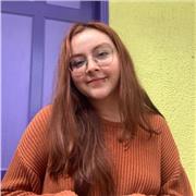 Profesora de inglés certificada con nivel C1 a adultos y niños