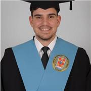 Profesor titulado en educación infantil y profesor de baloncesto