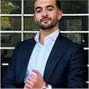 Nivel C1 en Inglés lo que me permite dar clases de inglés con facilidad.