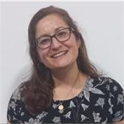 Profesora virtual de inglés para niños y adolescentes