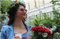Laureata in scienze e tecniche psicologiche impartisce lezioni di filosofia, scienze umane, psicologia, italiano e scuole elementari e medie