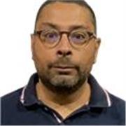 Passionné d'informatique donne des cours d'initiation à la bureautique et à l'informatique. 