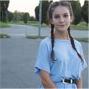 Laureanda in Culture umanistiche, offre lezioni italiano, storia e geografia