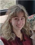 Soy una persona curiosa y trabajadora, nacida en una familia de profesores, y con una gran vocación por la educación. mi formación pluridiscliplinar en el dominio de las ciencias sociales, y mi singular trayectoria entre las ciencias y las humanidades, me