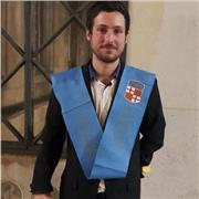 Clases de castellano y de catalán por profesor profesional titulado en filología hispánica.Tarifas ; Online 10 45 min, 1h 13,25 ,1.30h 20 / presencial 45 min 13 //17,50