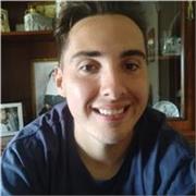 Soy una persona que le apasiona ayudar y escuchar.
Adapto mis clases a niños y jóvenes con problemas de inseguridades, motivacionales, comunicativos y sentimentales.