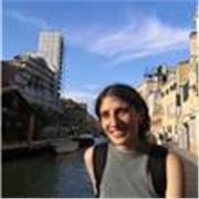 Laureata in Storia dell’Arte e studiosa di Lettere Moderne impartisce lezioni di Letteratura Italiana
