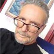 sprachgewandter lehrorientierter Weltmensch, auch in Mathematik gebildet in Spanisch und Deutsch