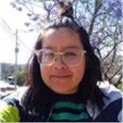 Estudié letras españolas, aprendí lingüística general y gramática española. Tengo conocimiento en historia literaria occidental