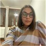 Offro lezioni private a ragazze e ragazzi delle elementari e scuola media.
