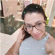 Me defino una persona alegre que intenta que las clases seas divertidas pero al mismo tiempo aprendamos todos