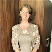 Native business English trainer with teaching license and 33 years experience 