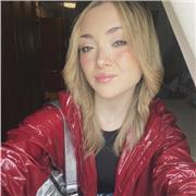 Profesora apta para educación primaria de literatura y lengua castellana, matemáticas, ciencias sociales y ciencias naturales.