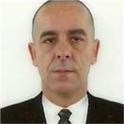 Profesor de informática apto para todos los niveles
