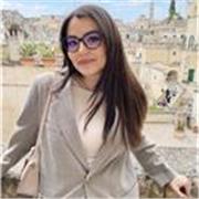 Matematica facile e su misura: scegli l’ingegnera che ascolta!
