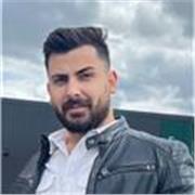 Ich beherrsche die arabische Sprache und bin in der Lage, Arabisch zu unterrichten , und Übersetzungen