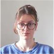 Sono una studentessa universitaria che vorrebbe insegnare a gestire al meglio i compiti e lo studio a bimbi e ragazzi! 