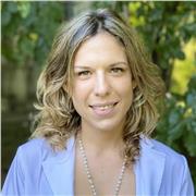 Psicóloga especializada en la gestión del estrés, traumas y neurociencias con más de 10 años de experiencia.