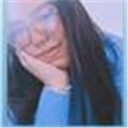 Profesora de español imparte clases para todas las edades