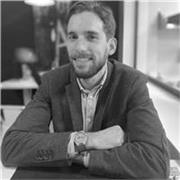 Profesor de ESO y Bachillerato bilingüe de ciencias (Matemáticas, Tecnología, Física...) e Inglés. 