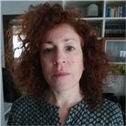 Sono qui per te, per aiutarti a scoprire ed imparare l'italiano. 