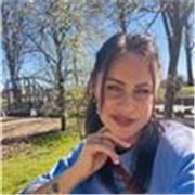 Ich bin Fitness Trainerin , Pilates Trainerin , ich spreche Russisch, Ukrainisch, Englisch und Deutsch.