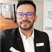 Profesor de Tenis, inducción y entrenamiento para niveles básico e intermedio