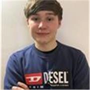 Liceale di quarta liceo scienze applicate offre ripetizioni per aiuto compiti e altre materie su richiesta