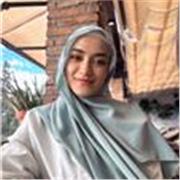 Profesora de Inglés con más de dos años de experiencia impartiendo clases a estudiantes de diferentes edades y niveles.