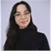 Laureata in lingue offre lezioni di italiano per tutti i livelli