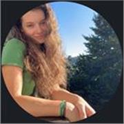 Mi chiamo Chiara, ho 24 anni e vivo a Romano d'Ezzelino. Offro lezioni sia in presenza che online in base alle tue esigenze. 