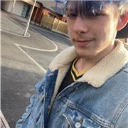 I would describe myself as hardworking and driven my lessons ate aimed to help people who need help in passing and shooting