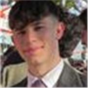 Estudiante de nivel C1 de inglés que desea ayudar a otras personas a enamorarse del idioma 