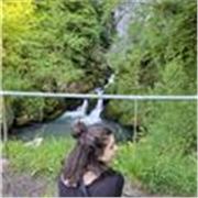 Soy nativa del Español. Me encantan los idiomas, enseñar a niños pequeños y tengo mucha paciencia a la hora de educar y cuidar.