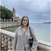 Estudiante de trabajo social ofrece clases de inglés a estudiantes de 1º, 2º de la ESO y cursos inferiores