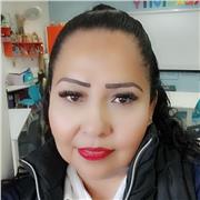 Profesora de Computación con clases en línea