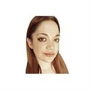 ¡Hola! Soy Vicky, Pedagoga e Integradora social con amplia experiencia en perfiles TDAH (tanto con alumnos como con familias).