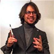 Offro ripetizioni online e offline a ragazzi di ogni età. Faccio la differenza soprattutto nell'orientamento professionale.