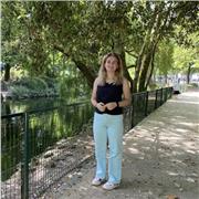 Je suis étudiante en BUT génie biologique, et propose des cours de mathématiques, de SVT, physique-chimie jusqu’à la classe de 3eme