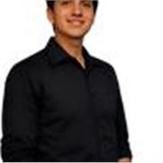 Profesor de Informática, dinámico y claro, enfocado en jóvenes y adultos que buscan aprender de forma práctica.