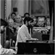 Lezioni di pianoforte per ogni età, dal sedersi sulla panca all'esecuzione dei tuoi brani preferiti e non😁, ricerca delle proprie potenzialità sempre con l'entusiasmo durante l'apprendimento