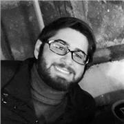 Laureato in Economia impartisce lezioni di Matematica ed affini a studenti di scuole medie e superiori