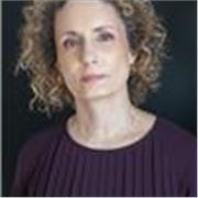 Profesional con mas de 30 años de experiencia en puestos directivos en sectores regulados como banca y Oil y desarrollando equipos