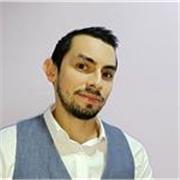 Hola! soy Juan, vivo en Madrid y soy licenciado en lenguas extranjera (inglés y español), tengo más de dos años de experiencia.
