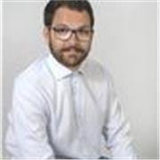 Profesor capacitado para enseñar a todas las edades, especializado en Bachillerato y exámenes de acceso a la universidad.