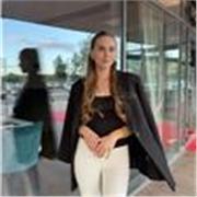 Eine erfahrene Nachhilfelehrerin für Deutsch (Sprachniveau A1-B1)