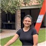 English tutor who teaches students of all ages.