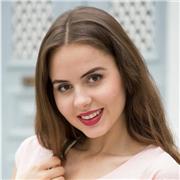 English tutor who teaches children of all ages